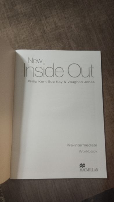 NEW INSIDE OUT — Pre-Intermediate