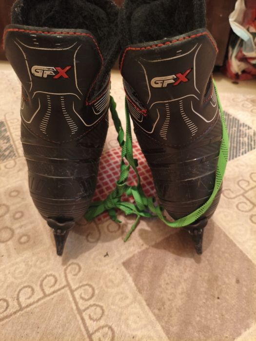 Каньки взрослые размер 38-40