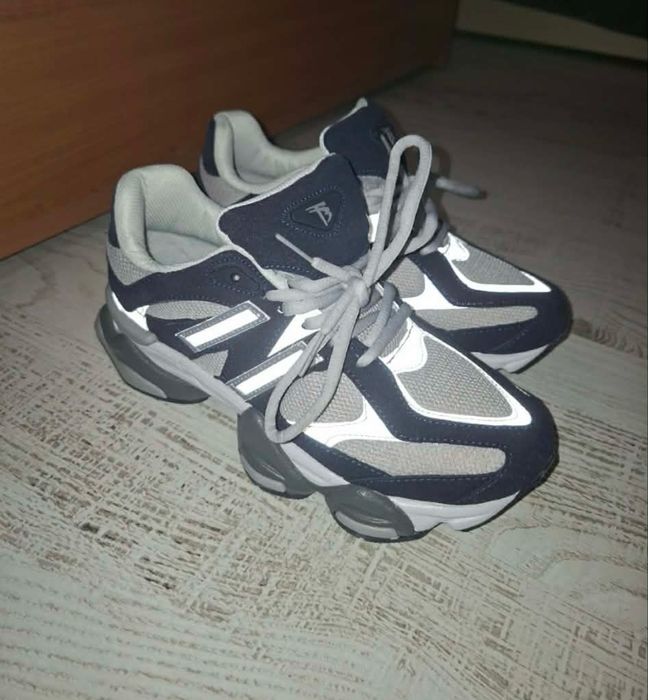 Спортни обувки Tonny Black