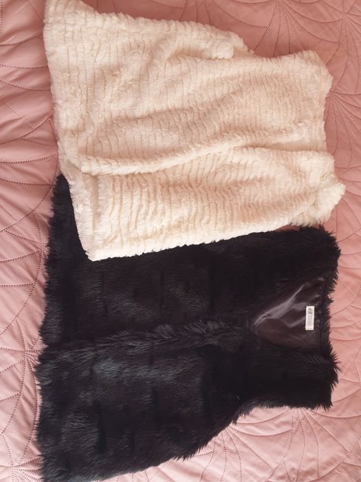 Бял и черен- Пухени Елеци