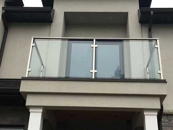 Balustrade din stica cu inox,sticla baulstrade balustrada sticla ,stic