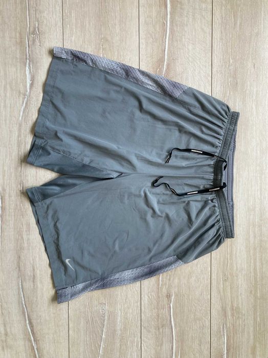 Найк Nike Pro Combat Running Dri Fit къси панталони с клин къс панталон шорти размер М