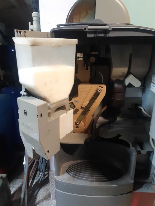 Вендинг автомат за кафе