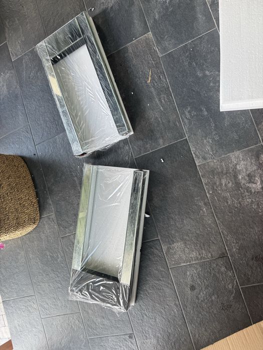 Masă Toaletă Dressing Table Premium din sticla , noua