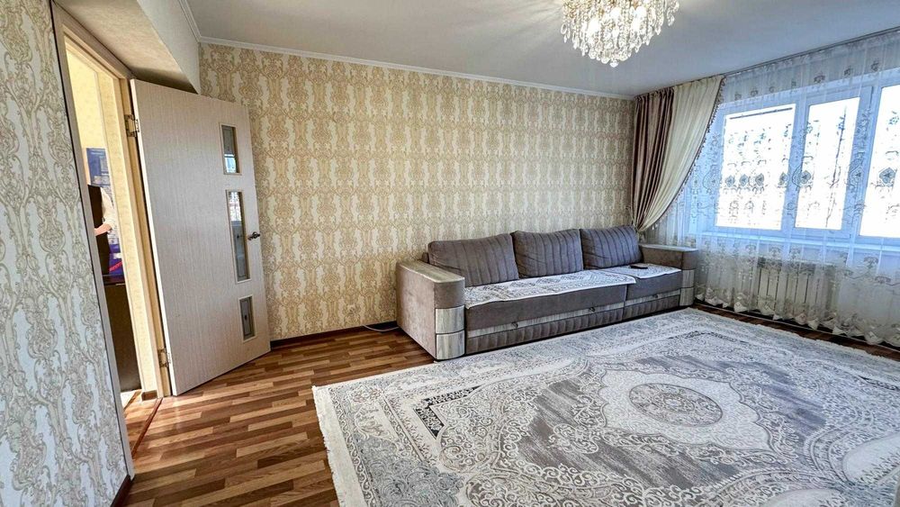 3-комнатная квартира Игорь Империя