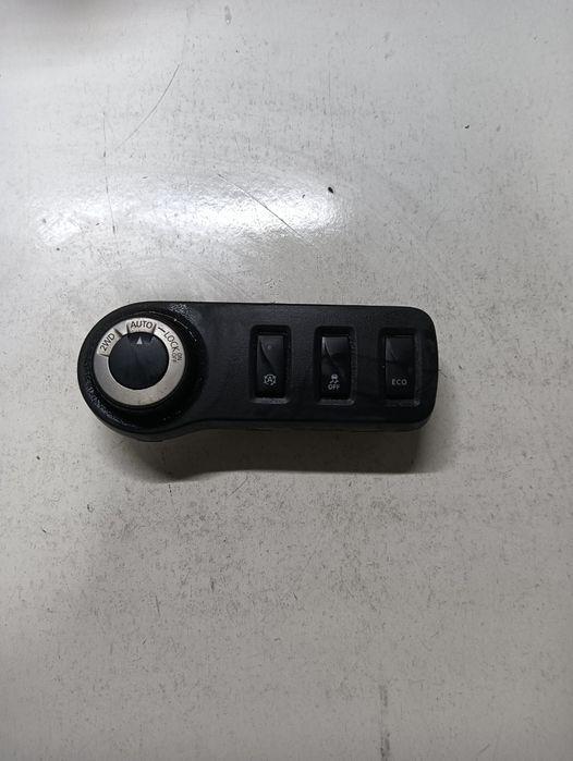 Selector Diferential Dacia Duster 2010 - >