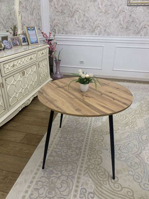 Стол обеденный 90х90х72