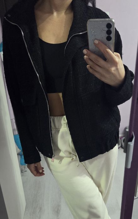 Преходно дамско яке