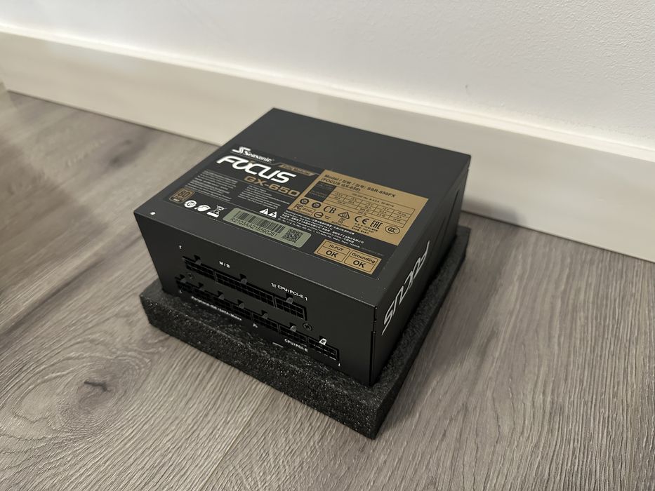 Sursa Seasonic Focus GX, 80+ Gold, 650W