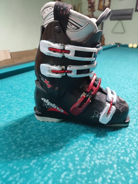 Горнолыжные ботинки размер 25.5