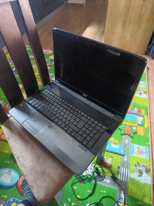 Vand 2 laptopuri acer aspire 5750 si 7535/7535G/7235