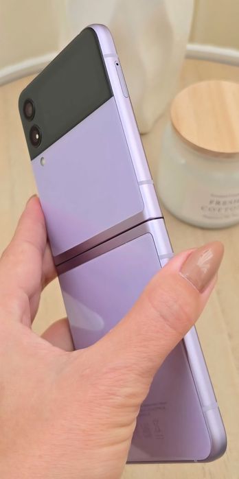 Сгъваем телефон Samsung z3filp