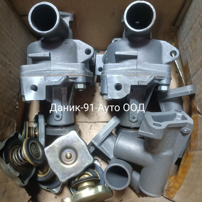 Подкалници, Авточасти Москвич