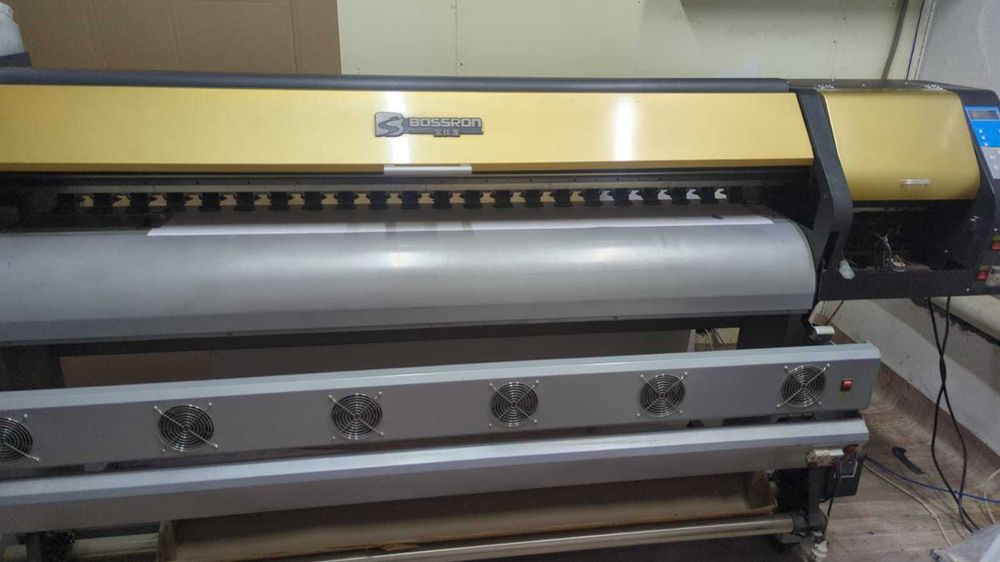 продам широкоформатный плоттер BOSSRON 1800