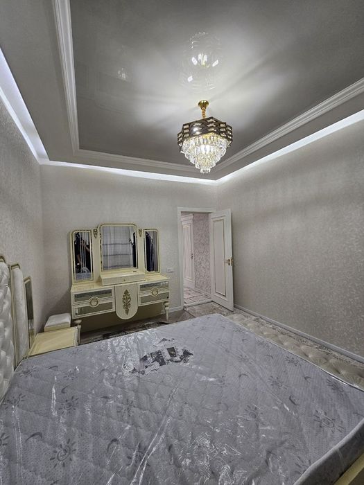 Сдаётся 3х комнатная квартира на 2м этаже, Узбекистанская