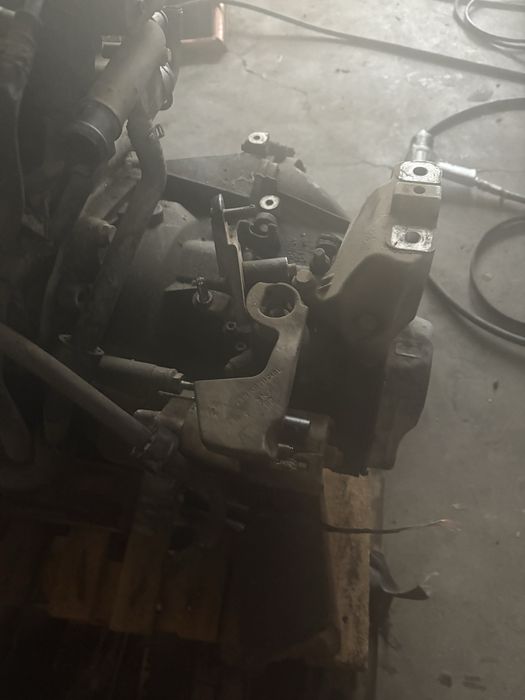 Скоростна кутия за VW Caddy 2.0 SDI