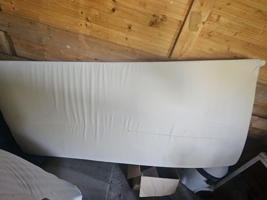 2 saltele 90x200 10cm grosmie burete cu husa inclusa stare foarte buna