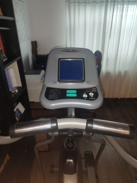 Vision Fitness Elite Eliptical Trainer X6100