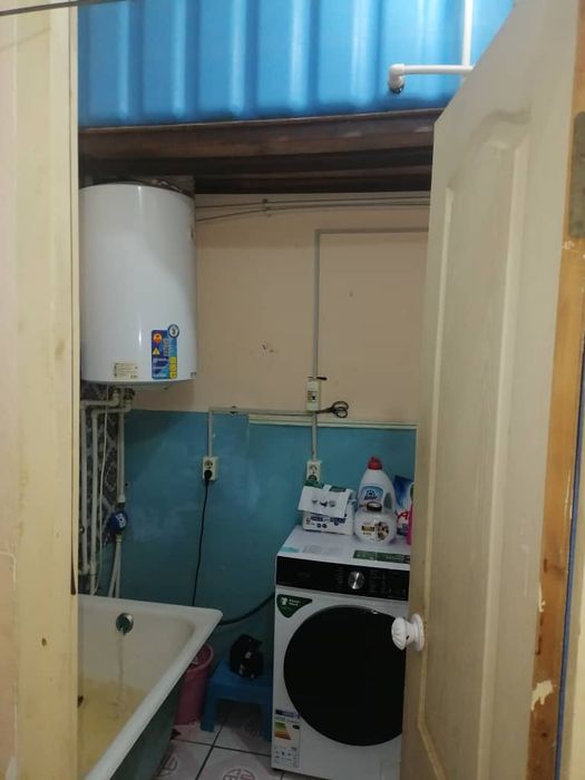 Сотилади центр Гулистан