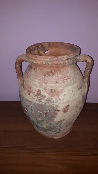 Антиквариат         .