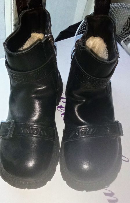 Ботинки для девочки