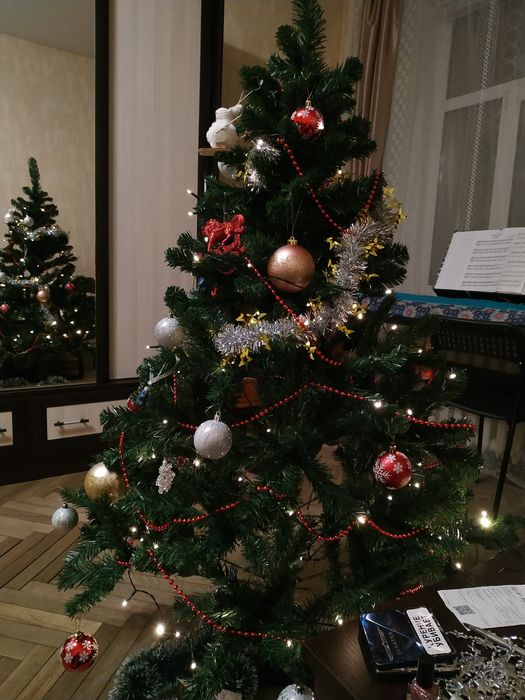 Искусственная елка