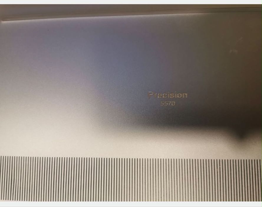 Dell precision 5570 4k UHD