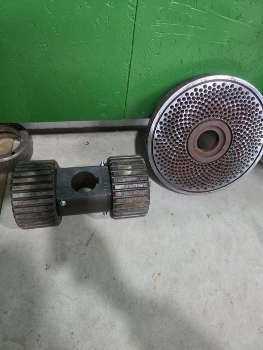 Ax role si placa matrita TMC Ucraina .