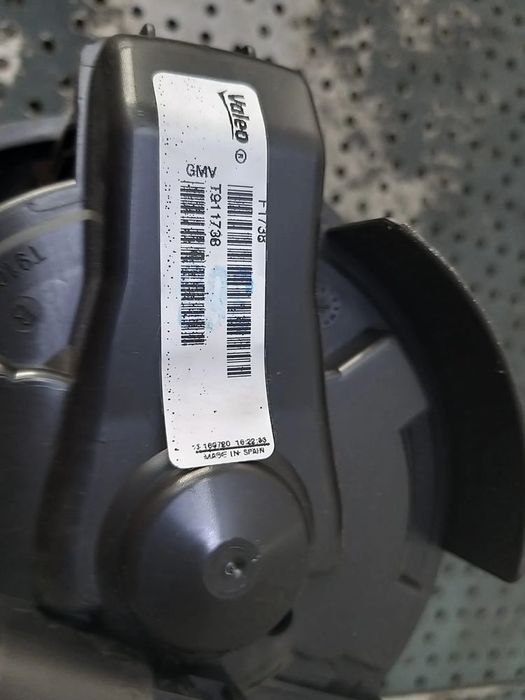 Aeroterma ventilator habitaclu 1.3 tce renault kadjar ha hl t911738 t910665 t457795a