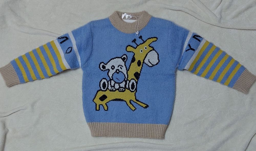 Детская одежда свитер