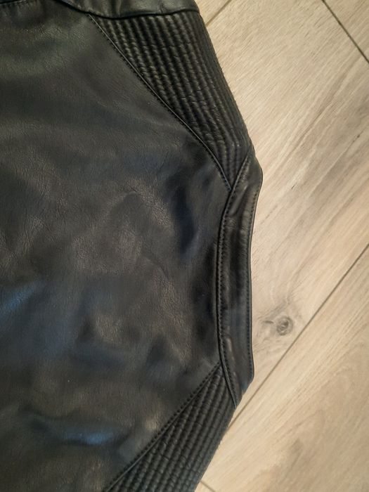 Детско кожено якенце