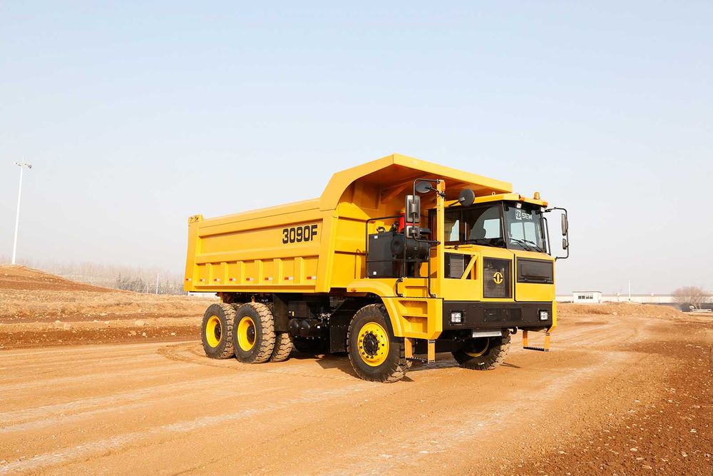 Карьерный самосвал CATERPILLAR SEM [3090F] (60т)