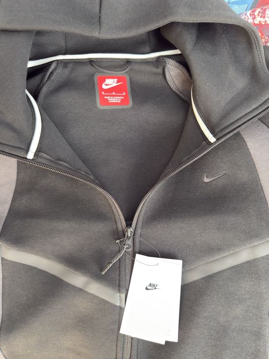 Nike tech fleece