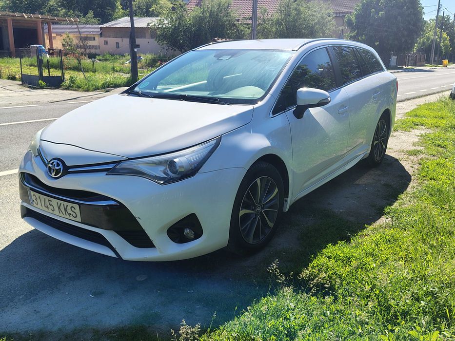 TOYOTA Avensis 2017 — imagine 2