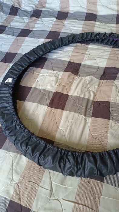 Обручи гимнастические