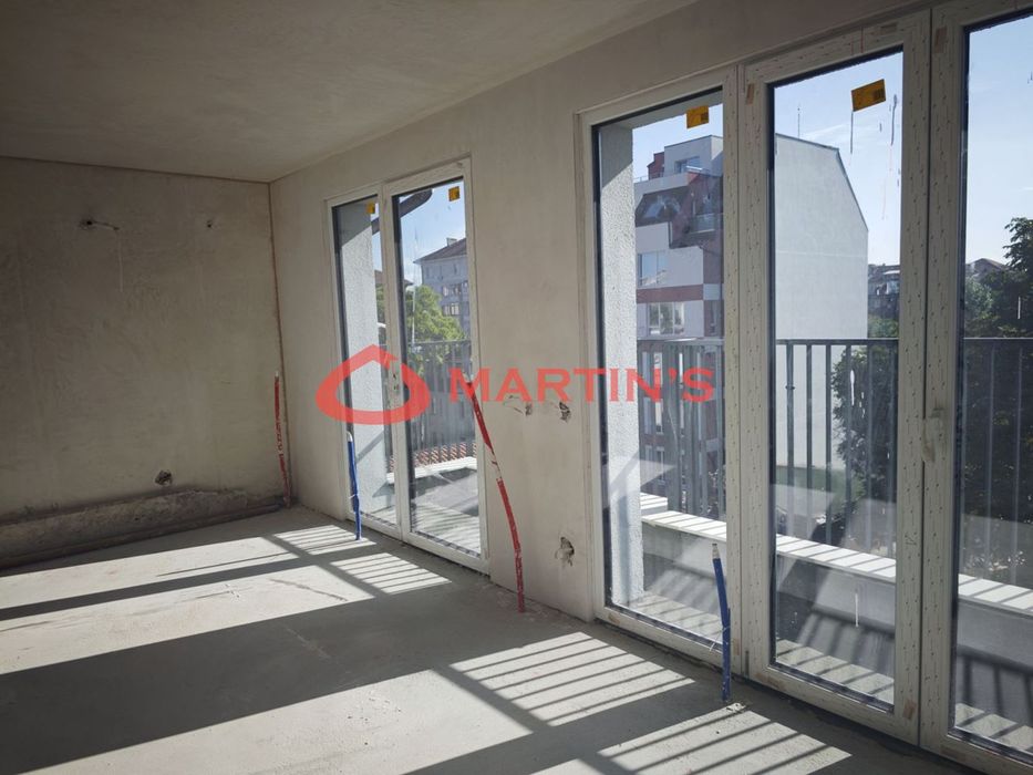 3-стаен в София-Център площ 93 цена 216000