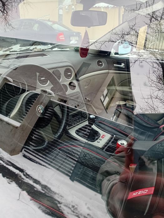 Vând alfa Romeo 159 break