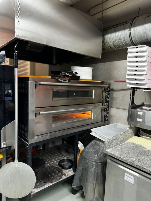 Vand afacere la cheie bistro- pizzerie