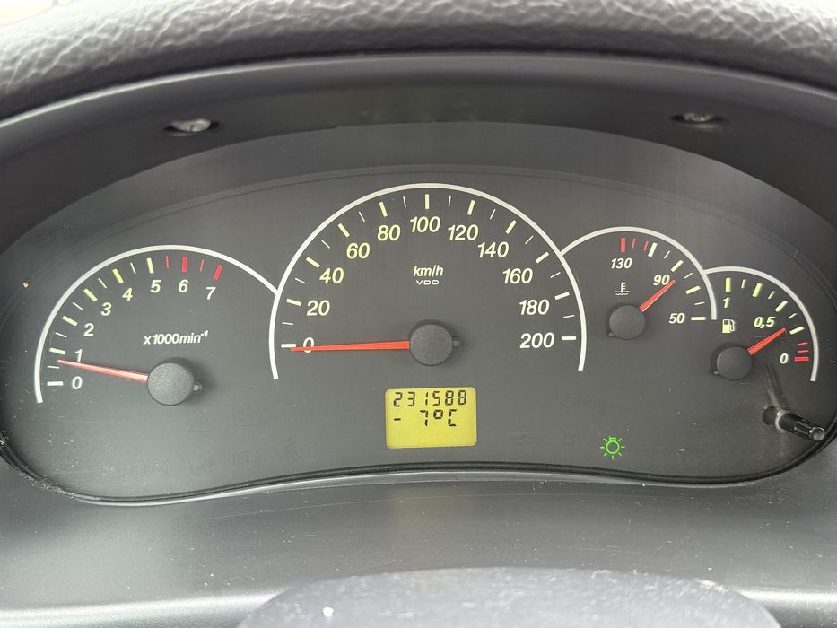 Продам приора 2011 год