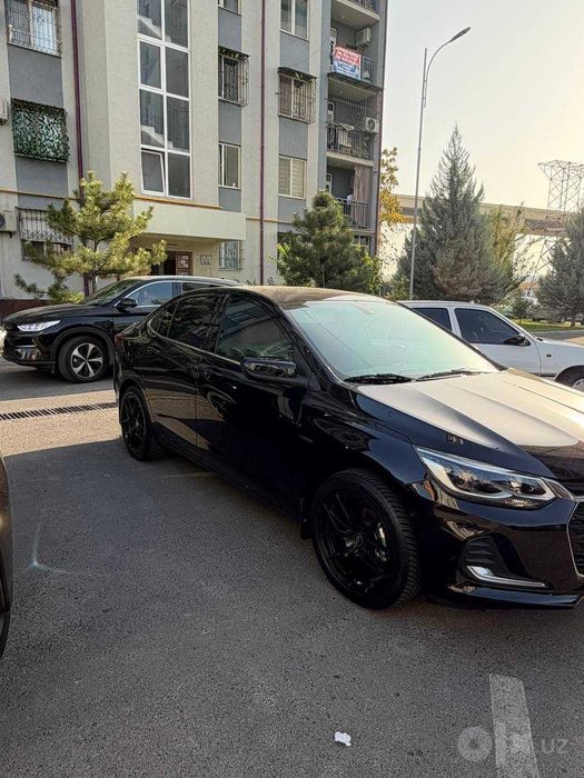 Onix premier 2 plus 6-pozitsya SOTILADI