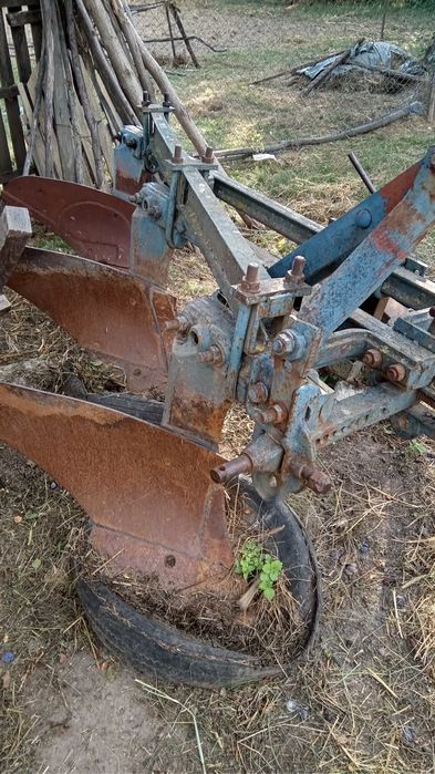 Plug pe șină pp3