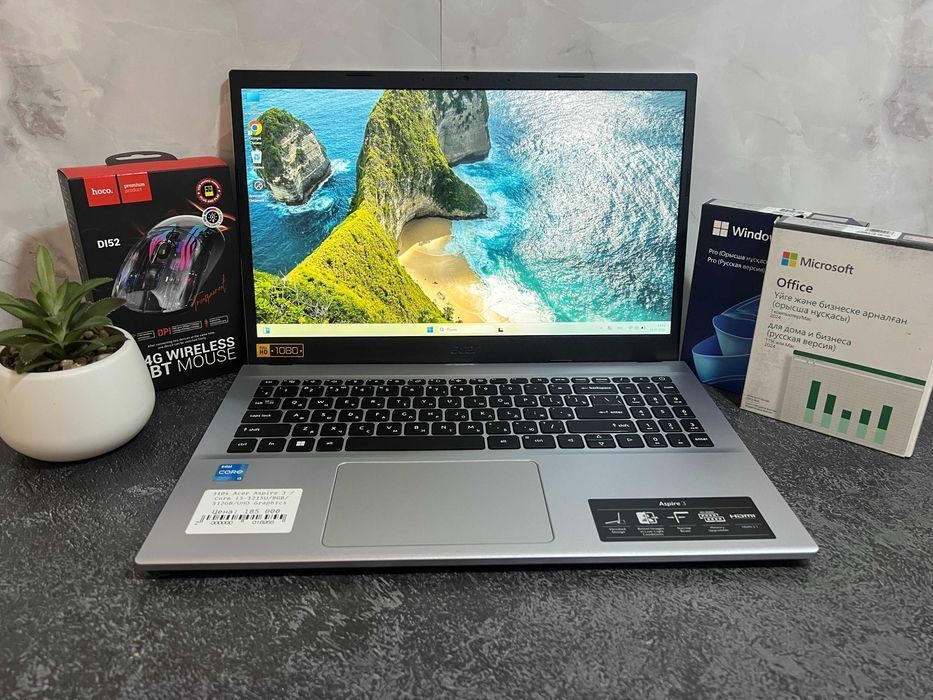 Ноутбук для работы Aser Aspire 3 /Core-i3 1215U/8GB/512GB/UHD Graphics