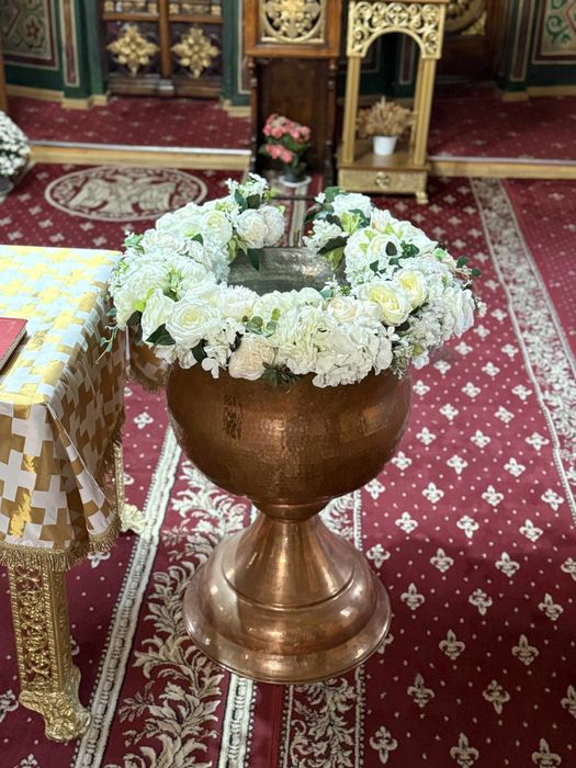 Efectuam decoratiuni Cristelnita Botez