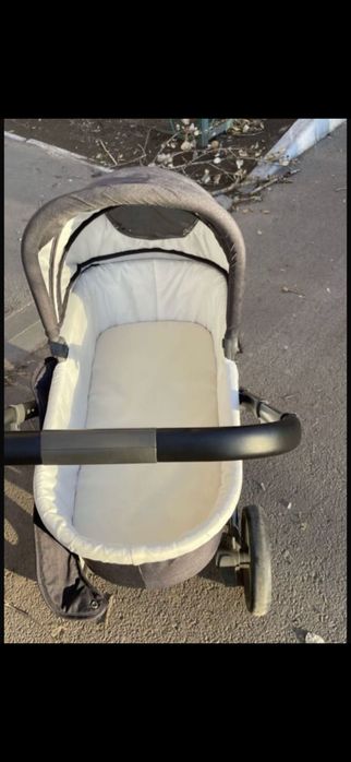 Продаю Коляску с двумя блоками