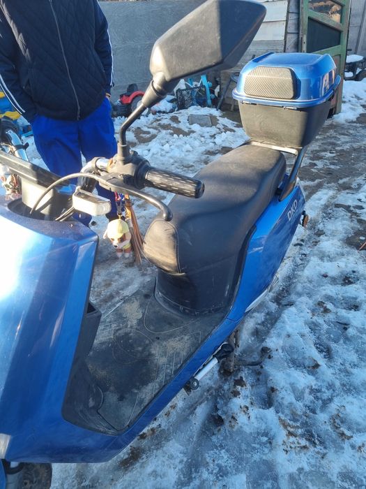 Vand scuter electric