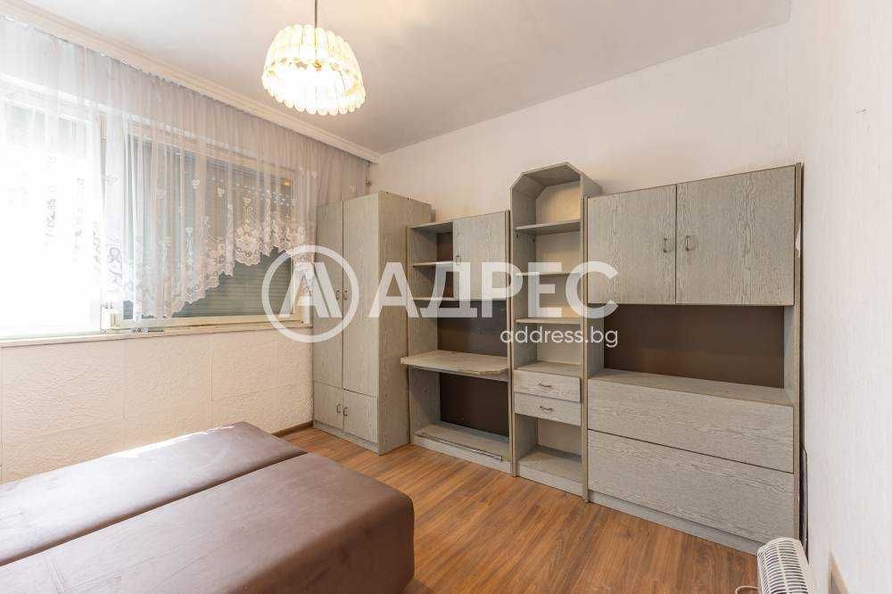 Продава се Тристаен апартамент в Варна, Възраждане 1 - 90 кв.м за 1612 €/кв.м - Снимка #3
