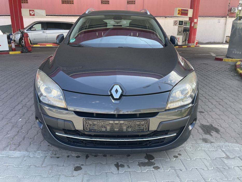 Renault Megane Bose Edition 1.9 dci 131 CP an 2010 euro 5