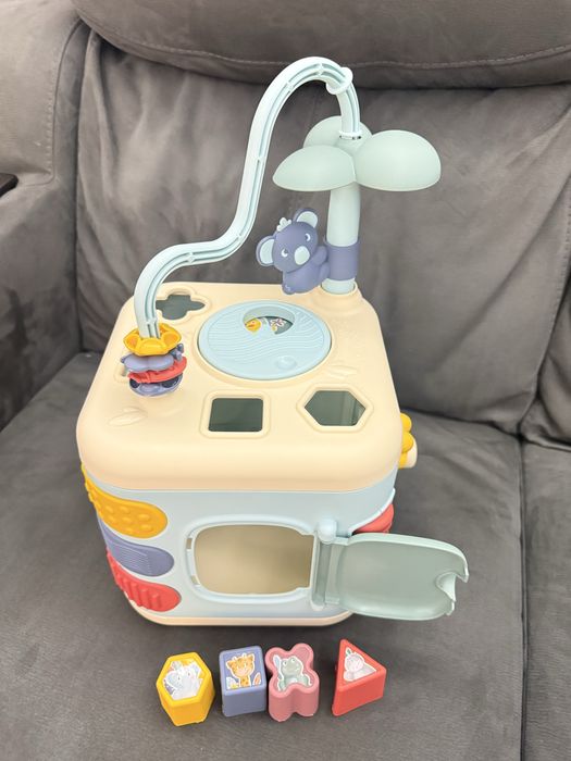 Детски куб с 13 активности Smoby