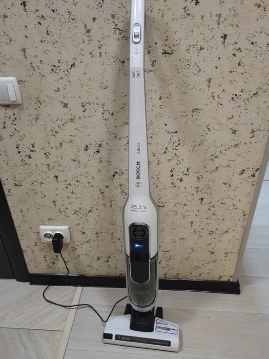 Пылесос беспроводной BOSCH