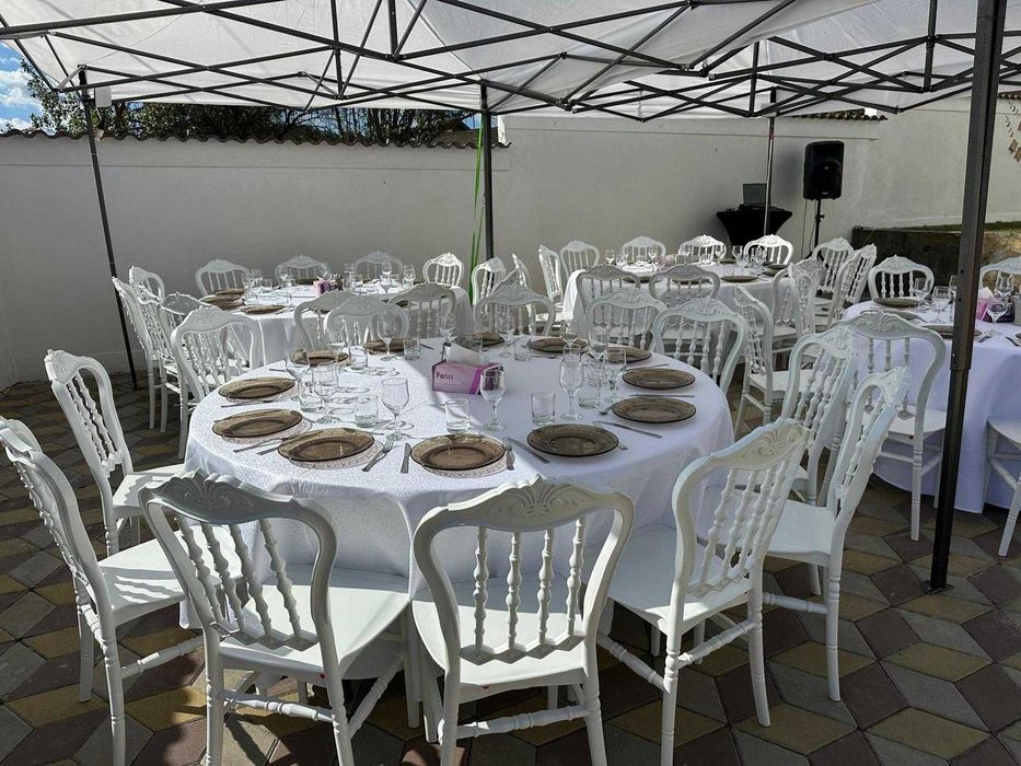 Corturi de inchiriat /Vitrine/ Echipamente pentru tot evenimentul